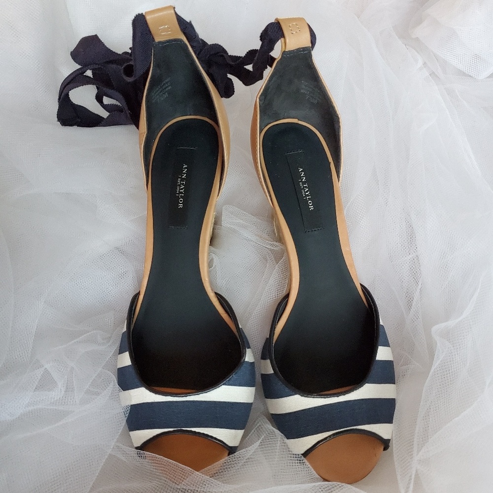 Ann Taylor Wedges - Picture 2 of 8